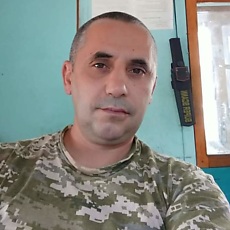 Филя, 45, Калининск
