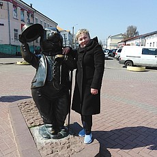Васса, 61, Луга