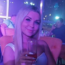 Ника, 37, Кубинка