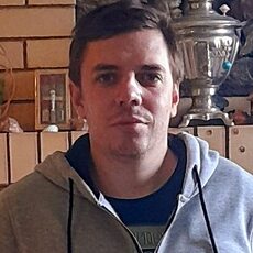 Олег, 36, Сланцы