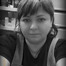 Екатерина, 45, Северск (ДНР)