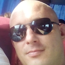 Адриан, 38, Жирновск
