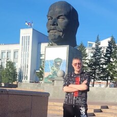 Ден, 45, Пучеж