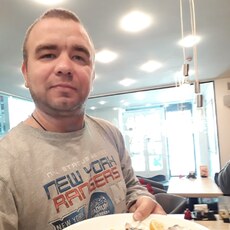 Яша, 31, Чёрмоз