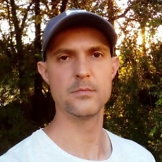 Макс, 45, Порхов