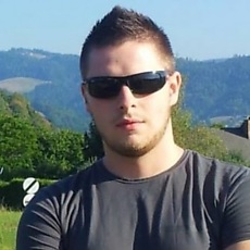 Эдик, 37, Псков