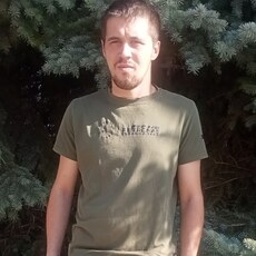 Арсений, 28, Райчихинск