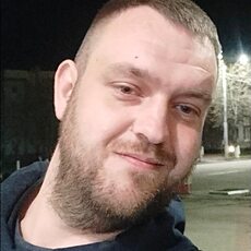 Остап, 32, Макаров