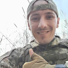 Слава, 37, Михайловка