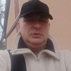 Василий, 61, Санкт-Петербург