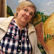 Полина, 55, Котово
