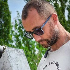 Михаил, 31, Славянск