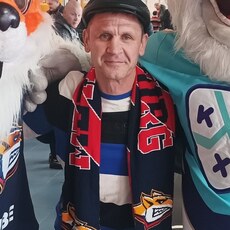 Виктор, 46, Арск