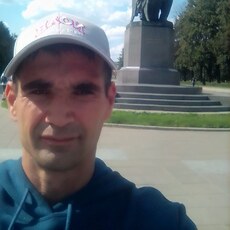 Оскар, 42, Буинск