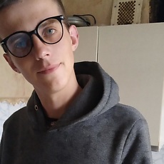 Андрюха, 32, Керчь