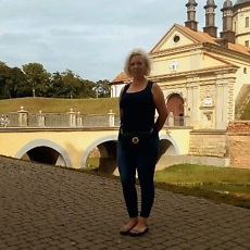 Эльза, 43, Дно