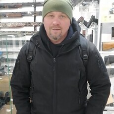 Виктор, 47, Волгореченск
