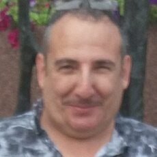 Игнат, 59, Макеевка