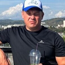 Илья, 39, Геленджик