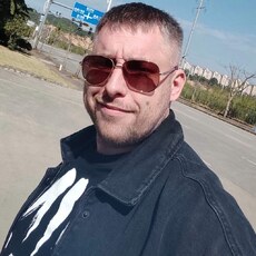 Никон, 38, Николаевка