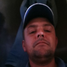 Андрей, 35, Новосиль