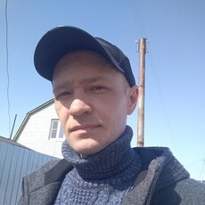 Александр, 40, Волхов