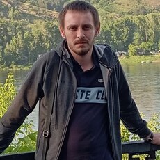 Оскар, 31, Белоярский