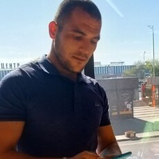 Альбик, 35, Майский