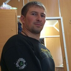 Веня, 41, Любим