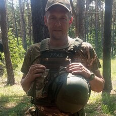 Адриан, 40, Москва