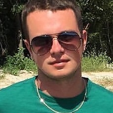 Валера, 35, Мурино