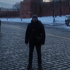 Платон, 38, Любим