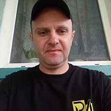 Юрий, 40, Бобров