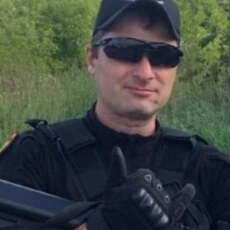 Роман, 38, Трёхгорный