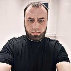 Гриша, 36, Новоржев