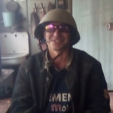Толя, 43, Энергодар