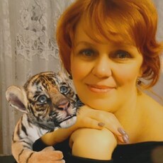 Алёна, 54, Александровск (ЛНР)