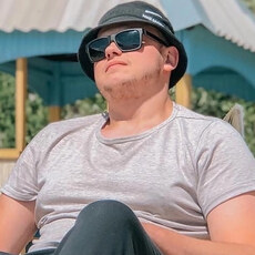 Аркадий, 37, Губкинский