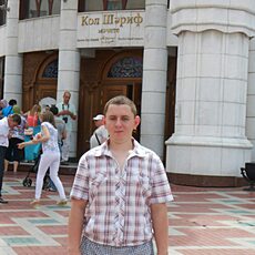 Дмитрий, 34, Буинск