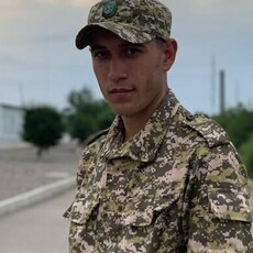 Гавриил, 27, Мантурово