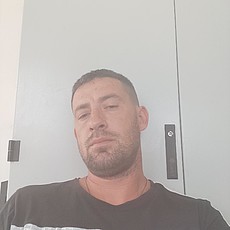 Валерий, 40, Амвросиевка