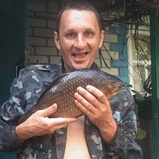 Свят, 43, Среднеколымск