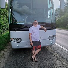 Макс, 44, Ясиноватая