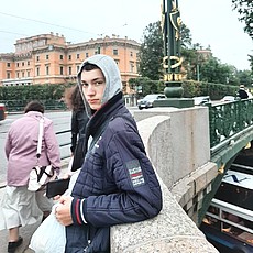Владлен, 22, Островной