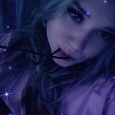 Юля, 25, Барнаул