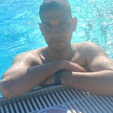 Вадим, 31, Дубовка