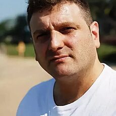Свят, 37, Магас