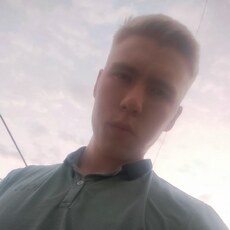 Эдуард, 22, Осташков