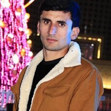 Валентин, 26, Серов
