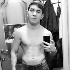 Алексей, 28, Новоаннинский